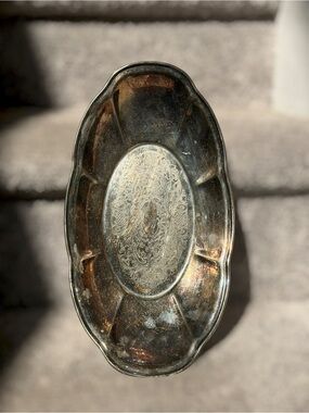 Vintage Silverplate Oval Serving Bowl Ornate Floral Scalloped Grandmillennial